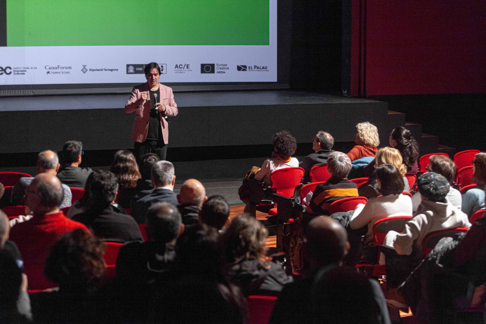 El Festival REC colabora con el Ciclo de Cine Europeo Lux, organizado por Europe Direct Tarragona que se llevará a cabo en Tarragona del 17 al 21 de abril